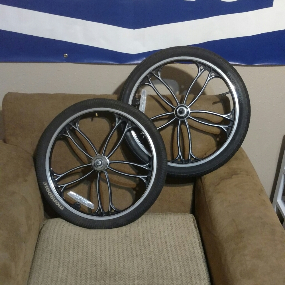 Mongoose mag wheel set
